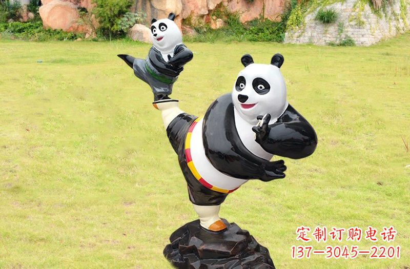 邯郸玻璃钢卡通熊猫雕塑的艺术之美
