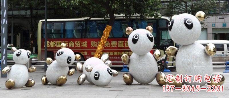 邯郸不锈钢熊猫雕塑——传承中国文化精髓