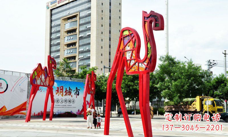 邯郸不锈钢大型骆驼雕塑