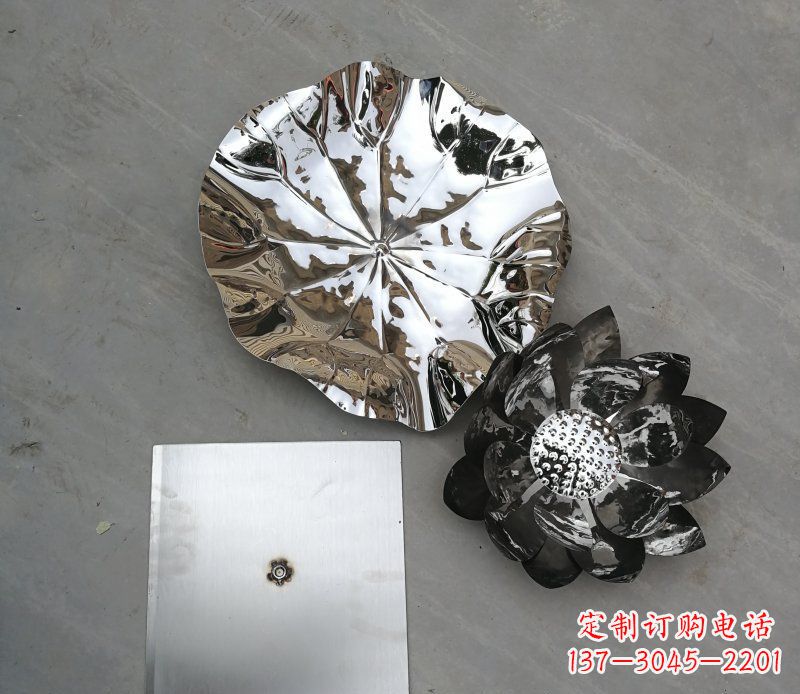 邯郸不锈钢镜面荷叶公园景观雕塑