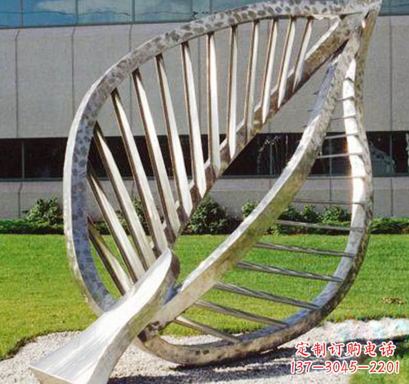 邯郸不锈钢树叶镂空景观雕塑精美而古朴