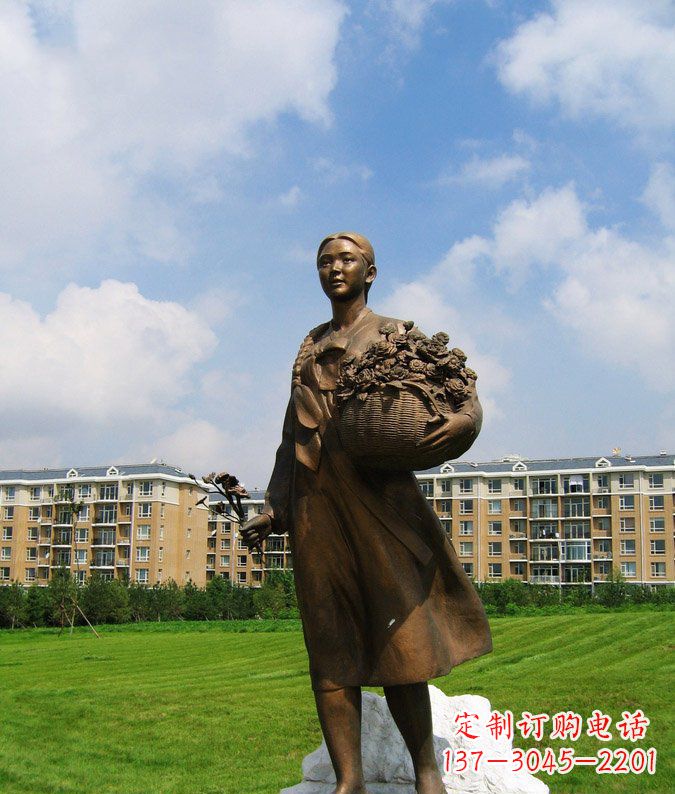 邯郸传统精美少数民族雕塑——抱花篮的少数民族女孩