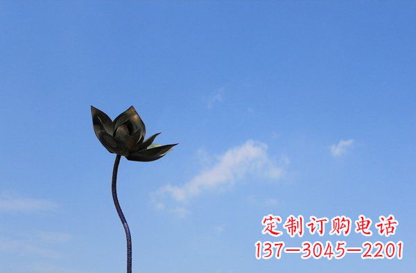 邯郸公园不锈钢荷花雕塑