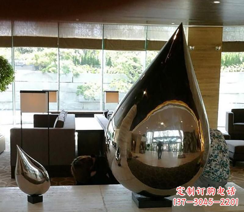 邯郸公园不锈钢水滴球景观雕塑