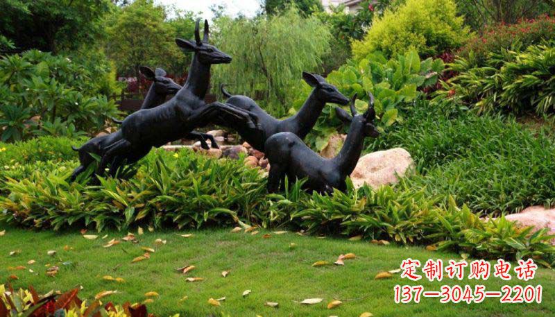 邯郸活力无限的动物铜雕