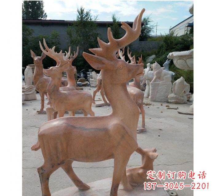 邯郸晚霞红驯鹿动物公园石雕