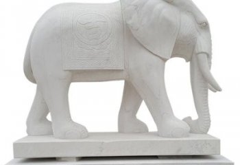 邯郸石雕公园立式大象雕塑